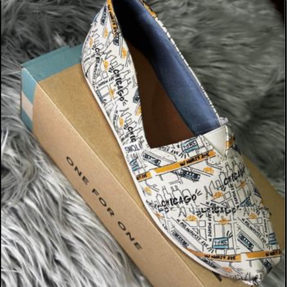 Toms shoes all 7.5